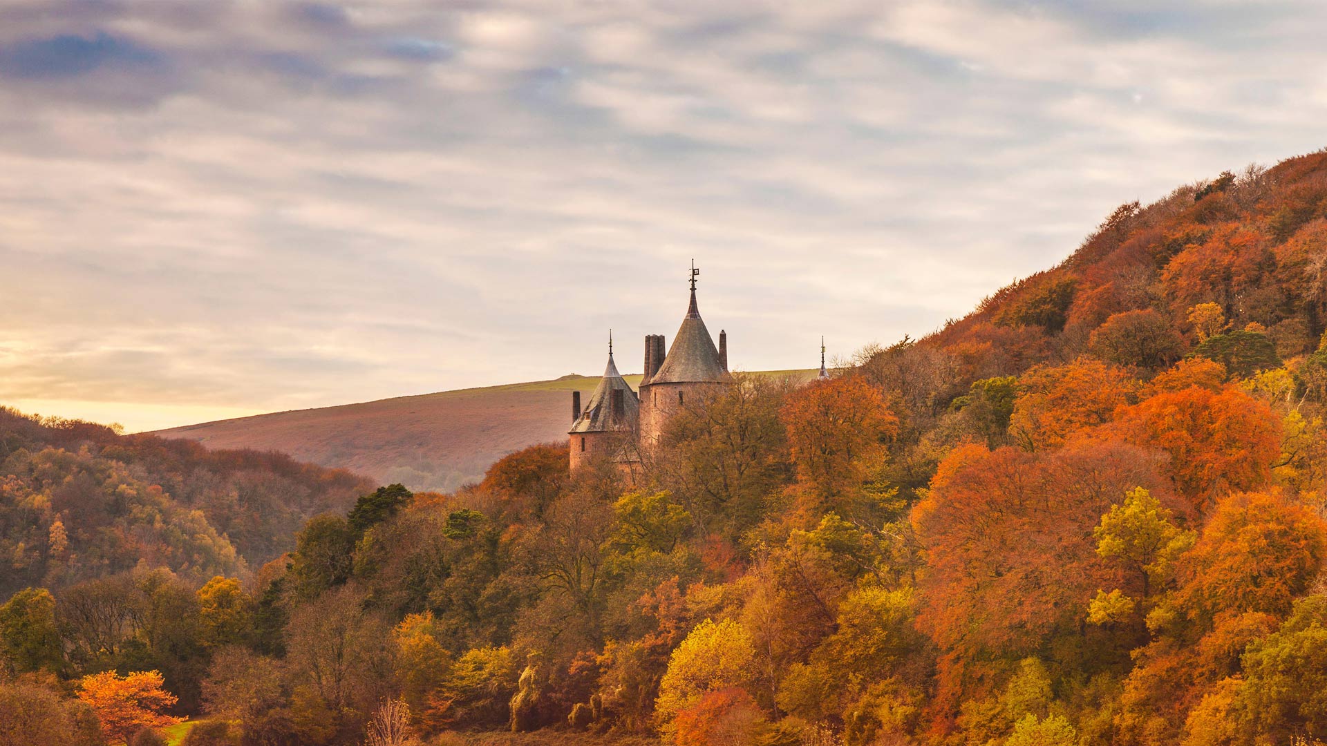 童话城堡|科奇城堡，Tongwynlais，卡迪夫，威尔士，英国，欧洲 |© Billy Stock/robertharding/Alamy Stock Photo